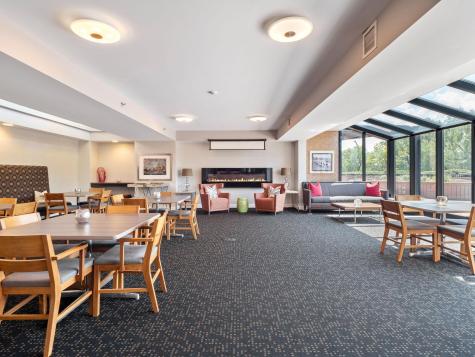 110 Bank Street SE Minneapolis MN 55414