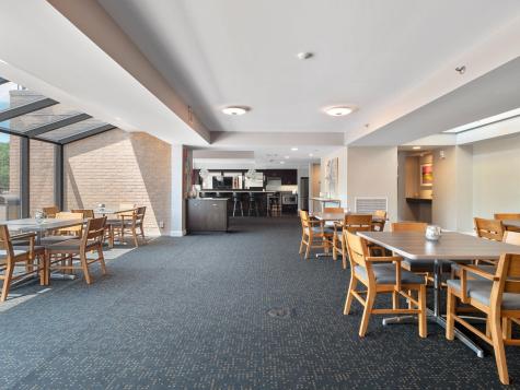 110 Bank Street SE Minneapolis MN 55414