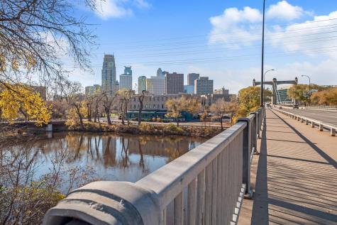 110 Bank Street SE Minneapolis MN 55414