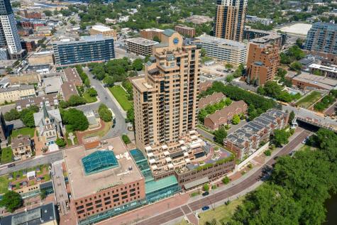 110 Bank Street SE Minneapolis MN 55414
