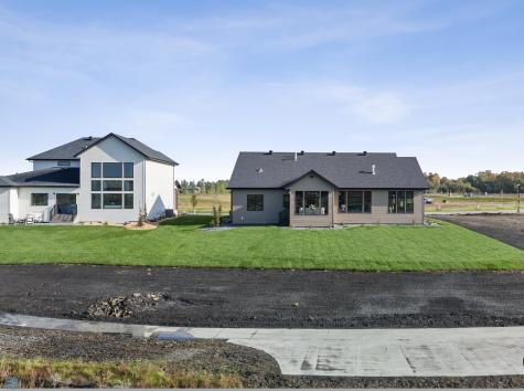 8153 Memory Lane Horace ND 58047