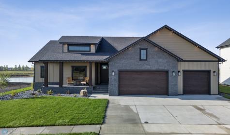 8153 Memory Lane Horace ND 58047