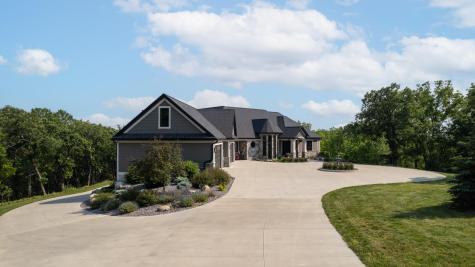 1500 Weatherhill Ridge Court SW Rochester MN 55902