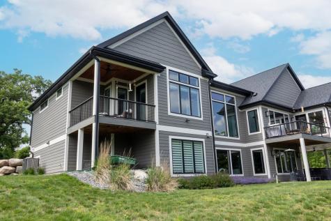 1500 Weatherhill Ridge Court SW Rochester MN 55902