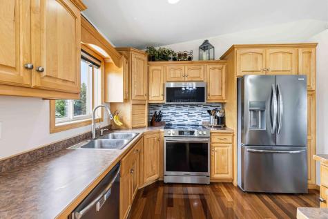 1911 35th Street Circle S Moorhead MN 56560