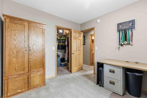 1911 35th Street Circle S Moorhead MN 56560