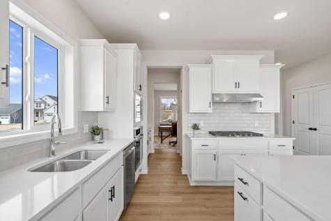 920 Buffalo Street NW Delano MN 55328