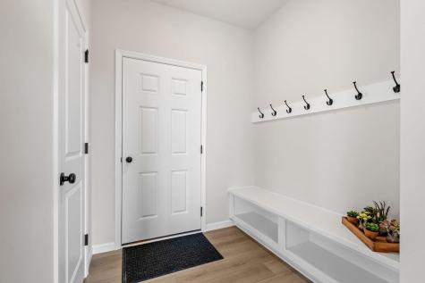 920 Buffalo Street NW Delano MN 55328