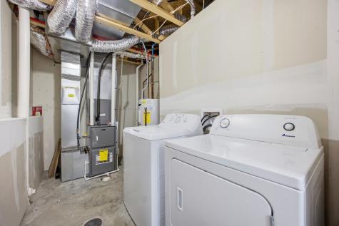 975 30th Avenue W West Fargo ND 58078