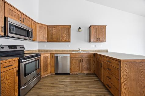 975 30th Avenue W West Fargo ND 58078