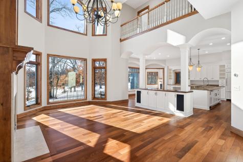 9 Hillary Farm Lane Gem Lake MN 55110