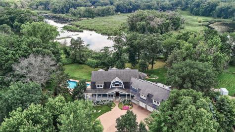 9 Hillary Farm Lane Gem Lake MN 55110