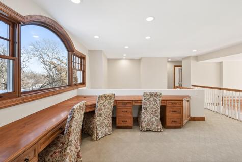 9 Hillary Farm Lane Gem Lake MN 55110