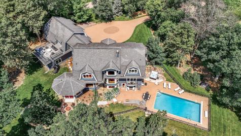 9 Hillary Farm Lane Gem Lake MN 55110