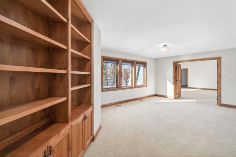 9 Hillary Farm Lane Gem Lake MN 55110