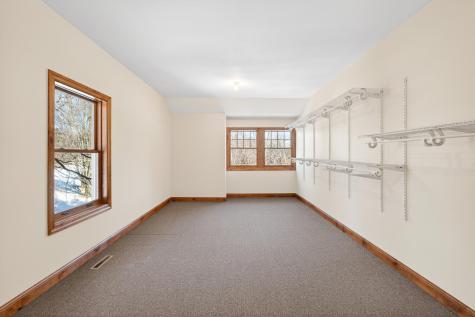 9 Hillary Farm Lane Gem Lake MN 55110