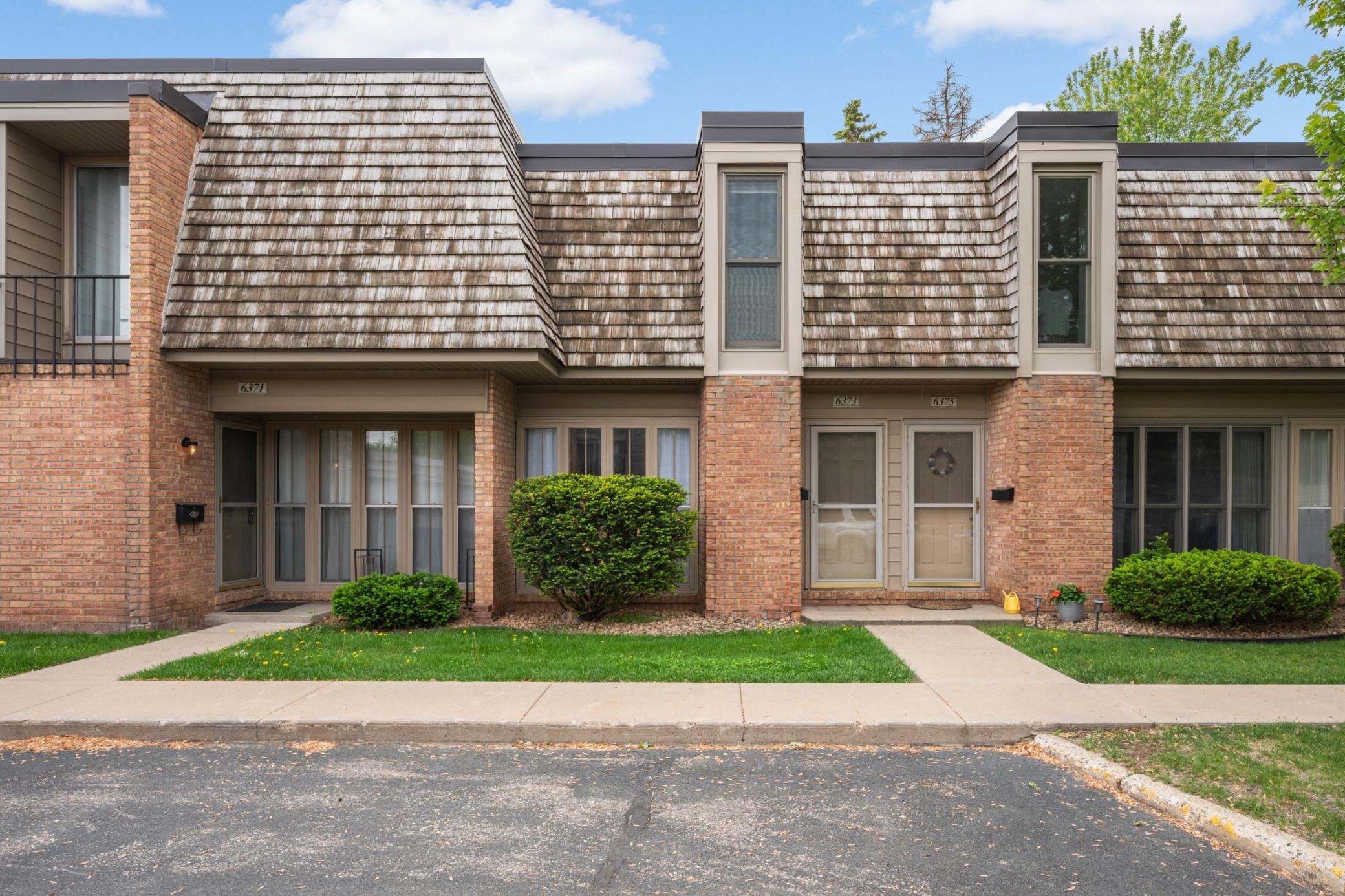 6373 Barrie Road Edina MN 55435