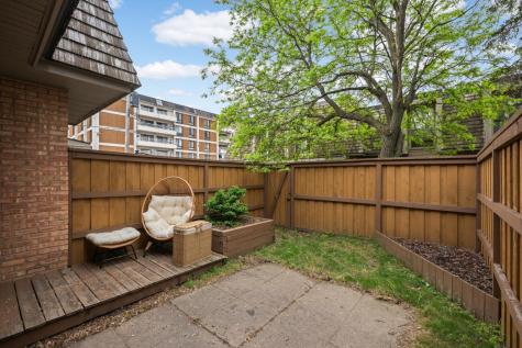 6373 Barrie Road Edina MN 55435