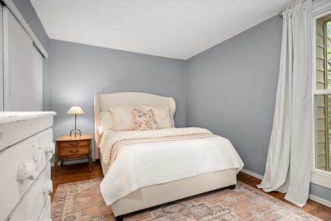 6373 Barrie Road Edina MN 55435