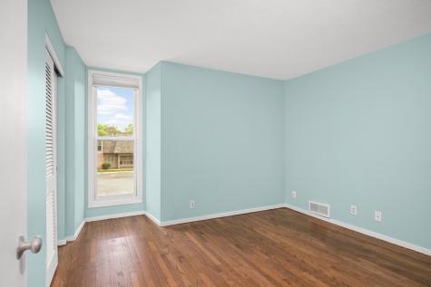 6373 Barrie Road Edina MN 55435