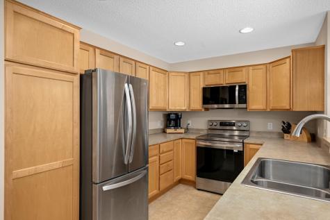 8173 Darcy Lane Inver Grove Heights MN 55076