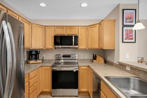 8173 Darcy Lane Inver Grove Heights MN 55076