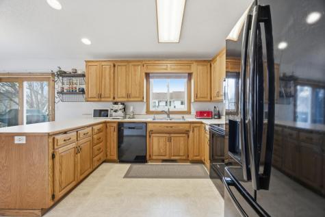 3018 36th Avenue S Fargo ND 58104