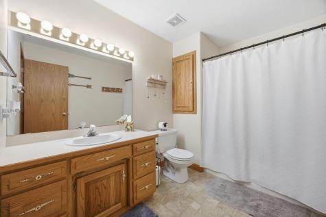 3018 36th Avenue S Fargo ND 58104