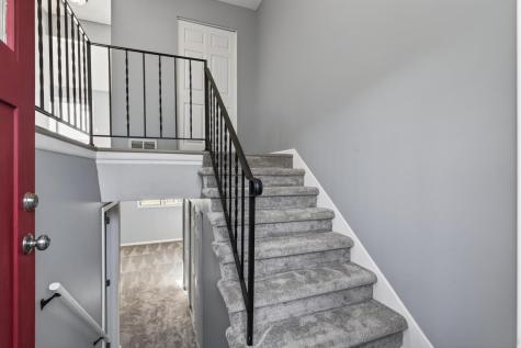 7503 Whitney Drive Apple Valley MN 55124