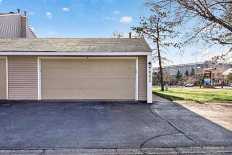 7503 Whitney Drive Apple Valley MN 55124
