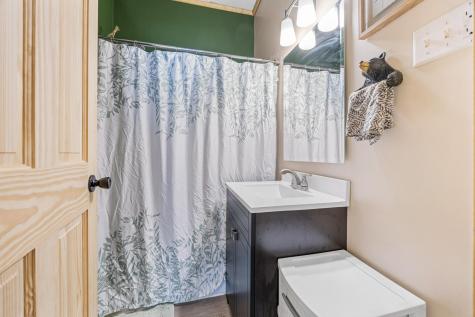 1035 University Drive N Fargo ND 58102