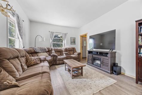 1035 University Drive N Fargo ND 58102