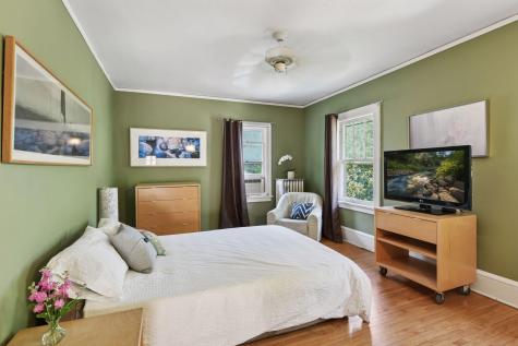 433 Thomas Avenue S Minneapolis MN 55405