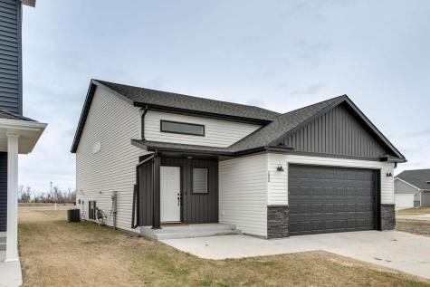 7052 Benji Lane Horace ND 58047