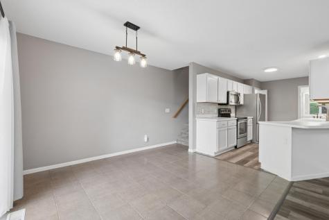 8981 Spring Lane Woodbury MN 55125