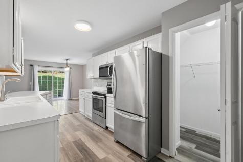 8981 Spring Lane Woodbury MN 55125