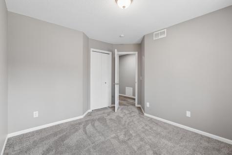 8981 Spring Lane Woodbury MN 55125