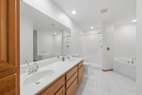 815 Wescott Square Eagan MN 55123