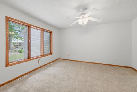 815 Wescott Square Eagan MN 55123