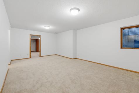 815 Wescott Square Eagan MN 55123