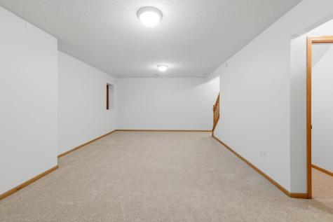 815 Wescott Square Eagan MN 55123