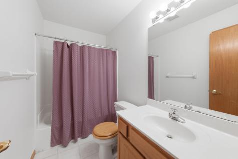 815 Wescott Square Eagan MN 55123