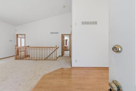 815 Wescott Square Eagan MN 55123