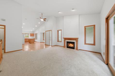 815 Wescott Square Eagan MN 55123