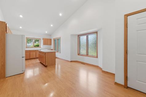 815 Wescott Square Eagan MN 55123