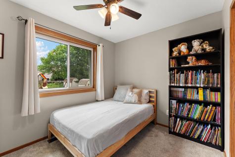 2358 Hilo Avenue N Oakdale MN 55128
