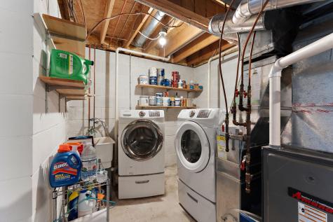 2358 Hilo Avenue N Oakdale MN 55128