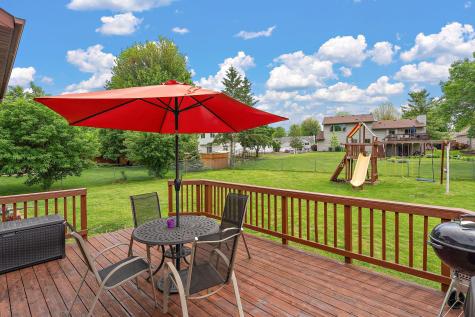 2358 Hilo Avenue N Oakdale MN 55128