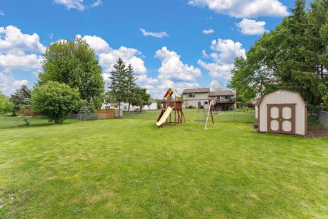 2358 Hilo Avenue N Oakdale MN 55128