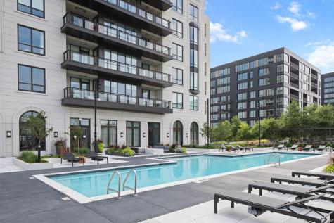 1111 W River Parkway Minneapolis MN 55415